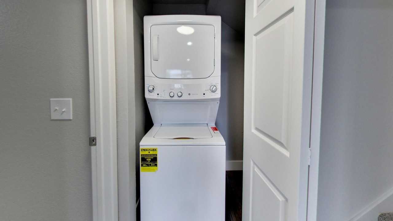 Parkside Commons - Photo 7 of 49