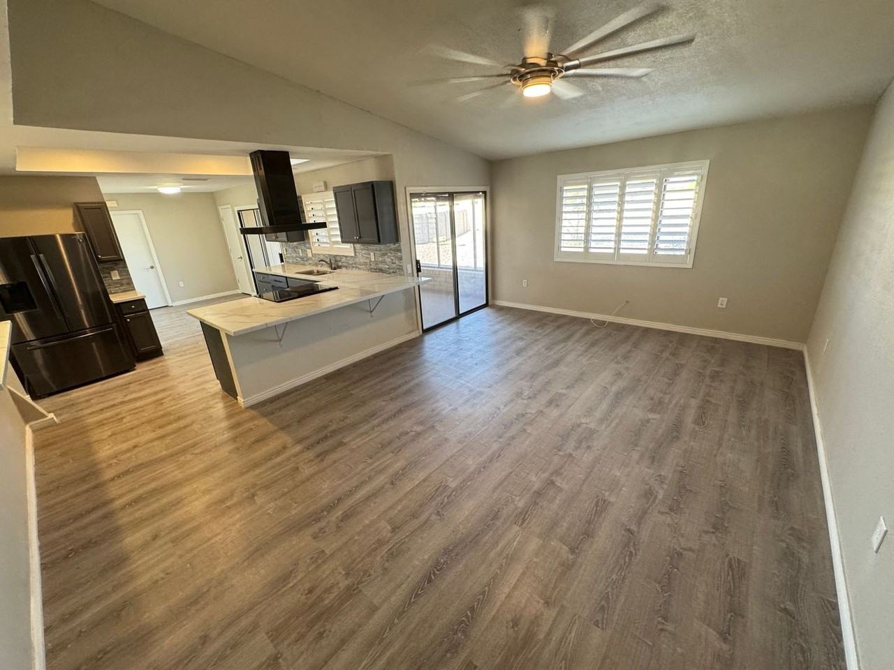 12402 W Allegro Dr - Photo 7 of 30