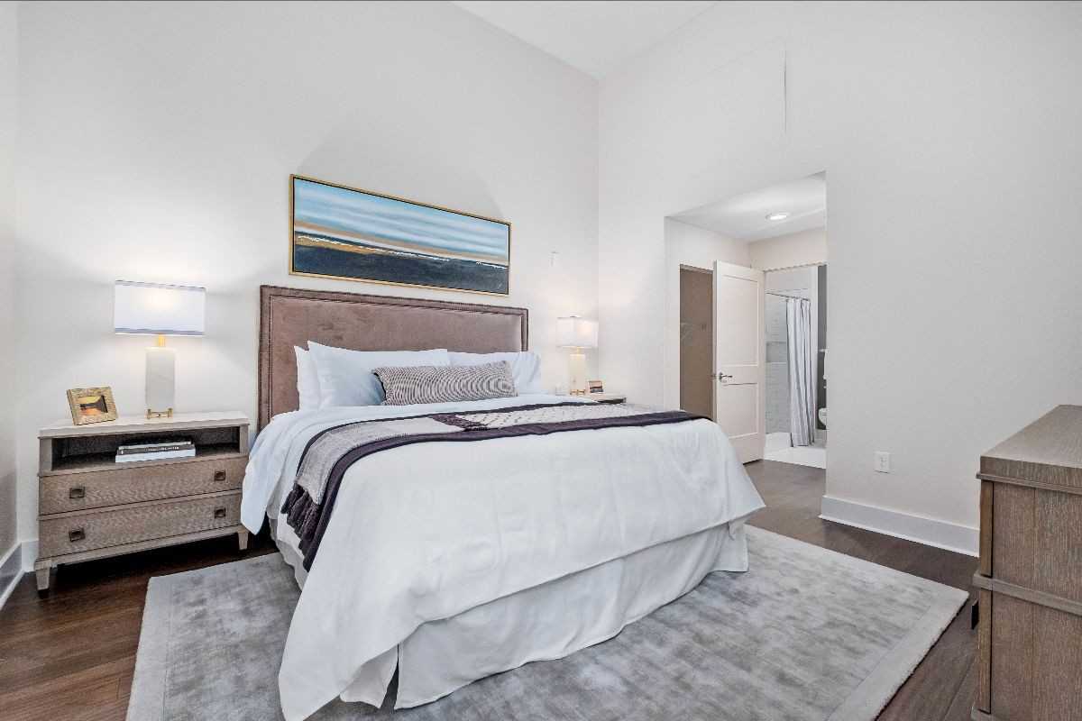 1801 2nd Ave N #402 - Photo 2 of 11