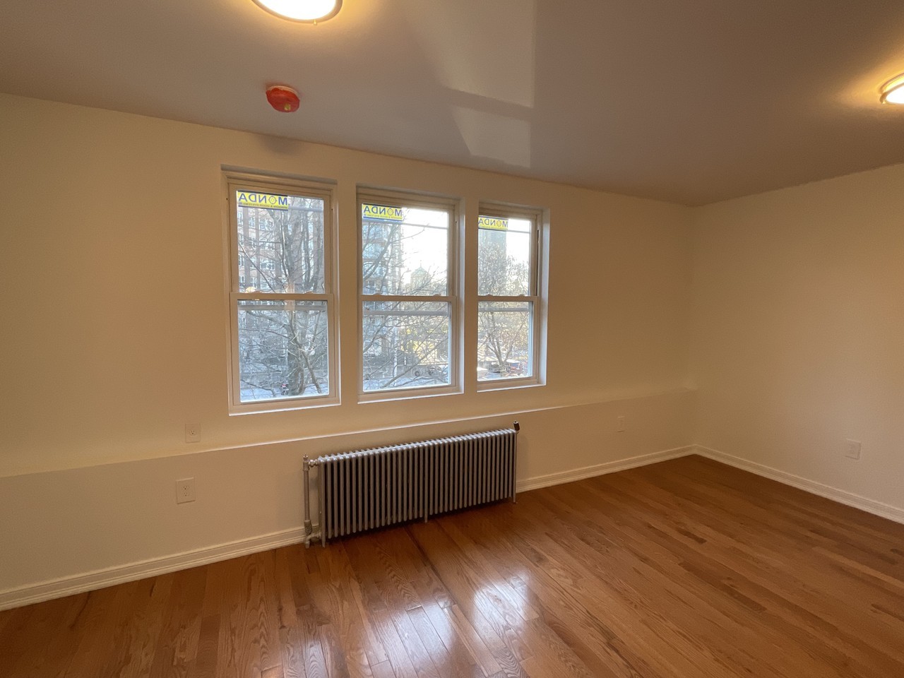 3985 Saxon Ave #3 - Photo 5 of 13