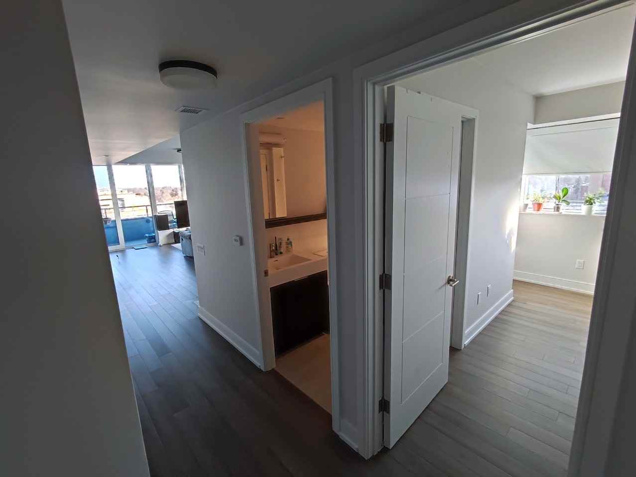 2525 Bathurst Street - Photo 2 of 14