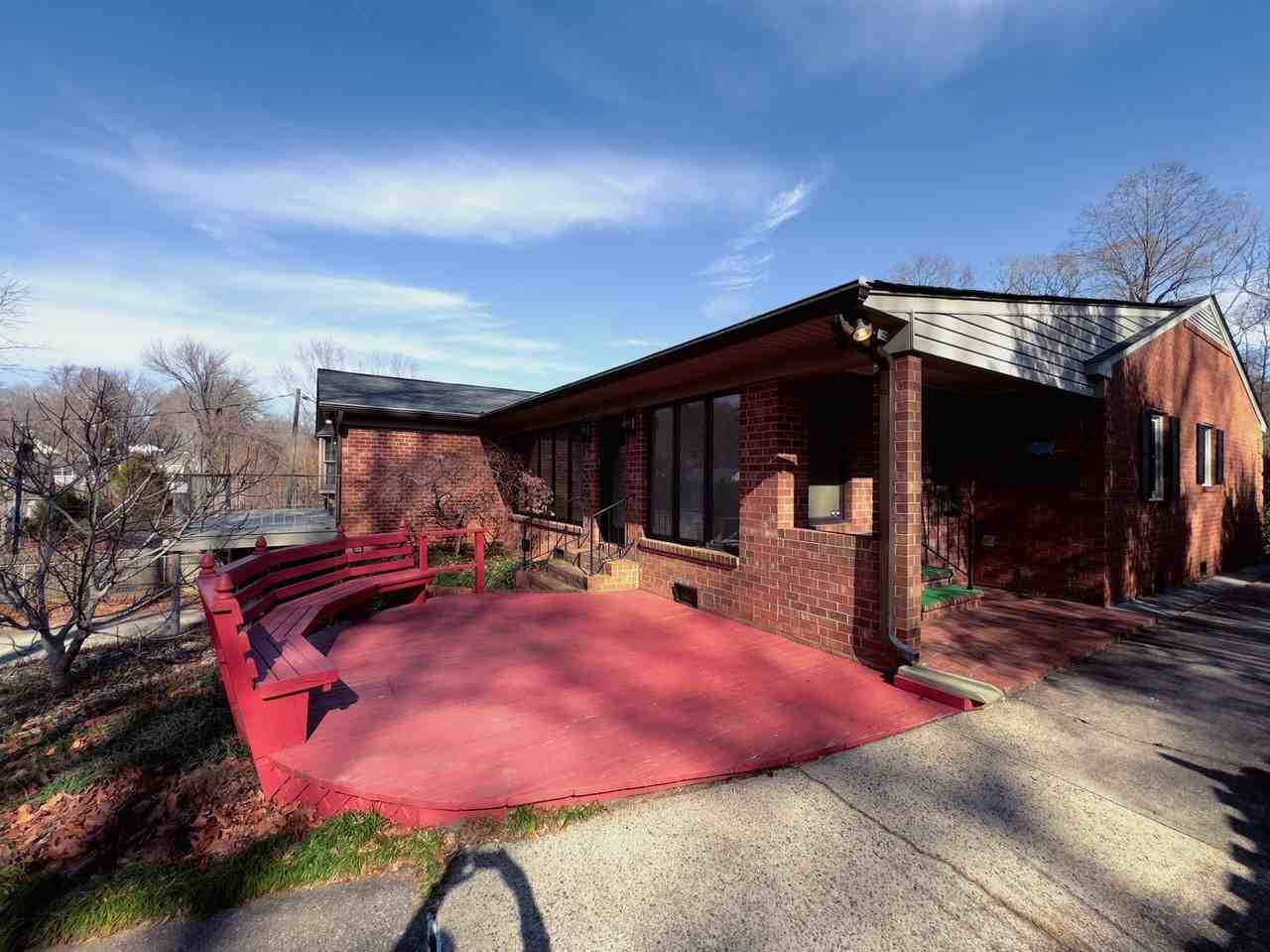 907 Winterlochen Dr - Photo 2 of 20