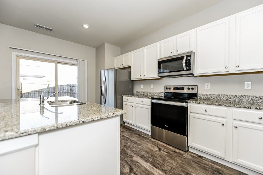 433 Culloden Moor Dr - Photo 7 of 17