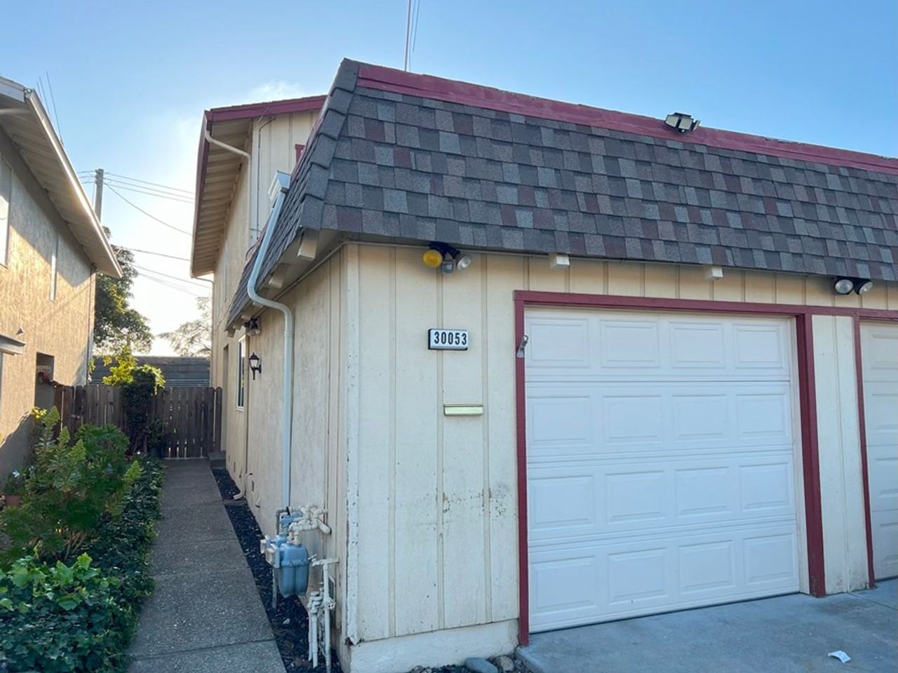 30051 Vanderbilt St - Photo 2 of 14