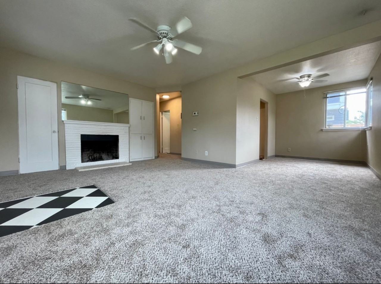 5109 E Burnside St #1