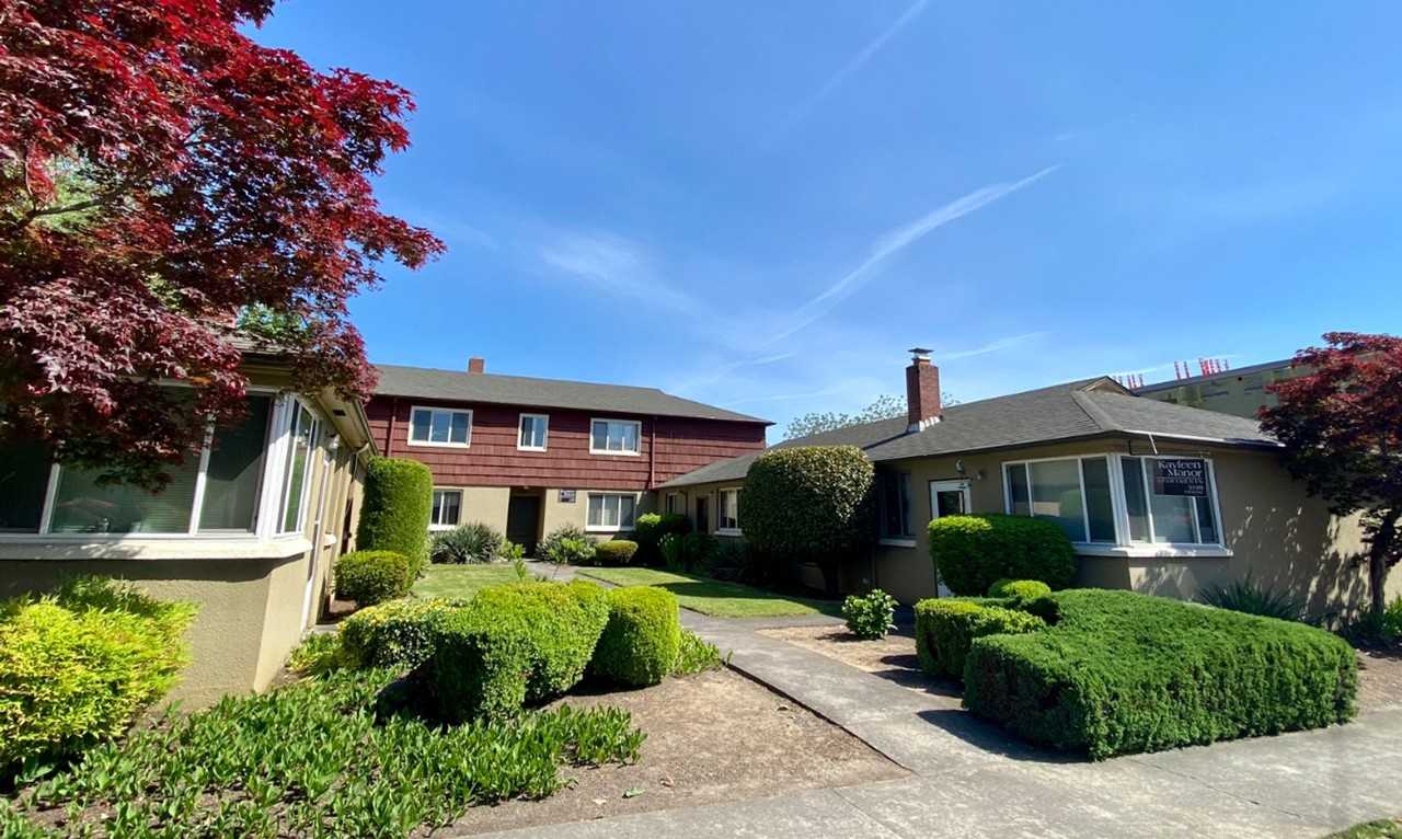 5109 E Burnside St 1-8 - Photo 2 of 27