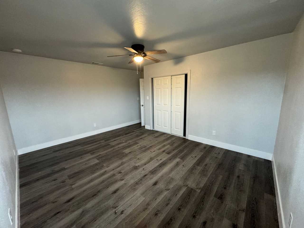 735 N Buhach Rd - Photo 4 of 8