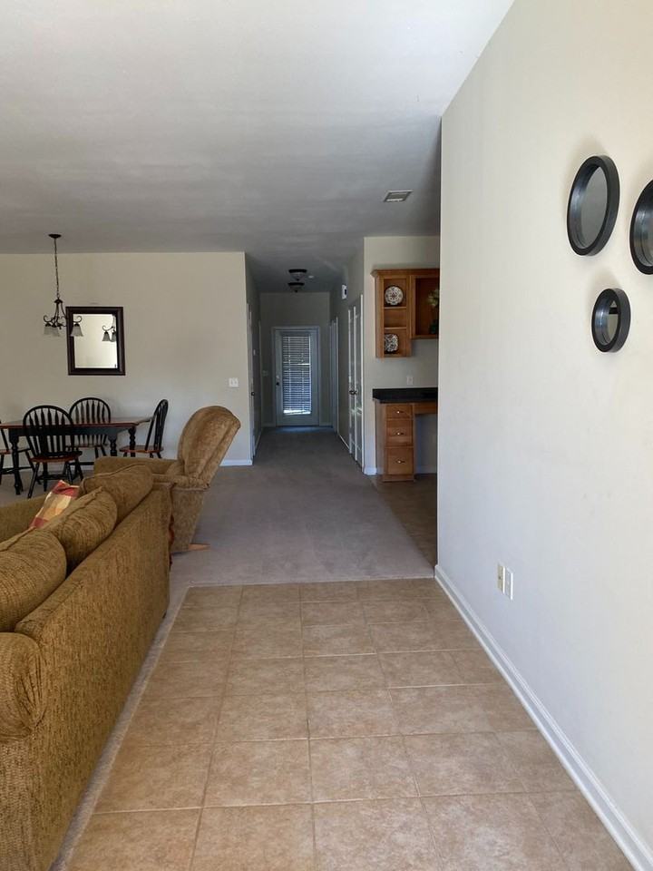 3 Breckenridge Ct - Photo 2 of 14