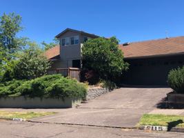featured image of 2105 Washington St