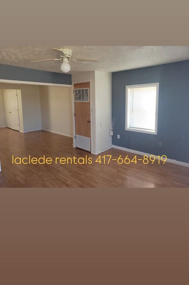 574 Brice St - Photo 2 of 6