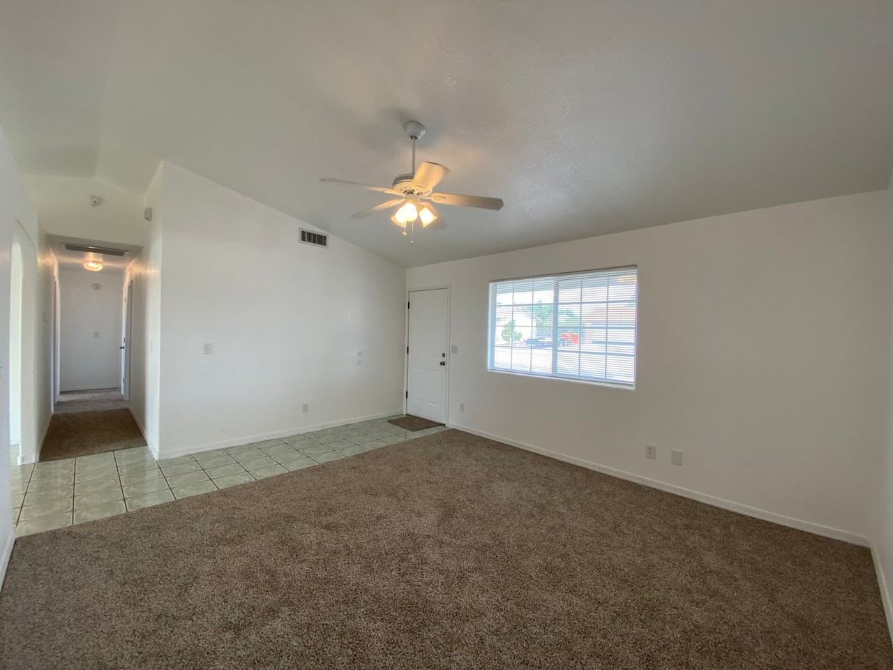 6582 Hershey Way - Photo 5 of 40