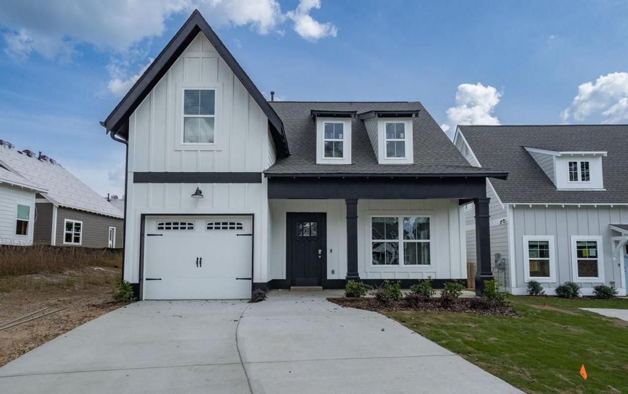 137 Patton Way - Photo 4 of 35