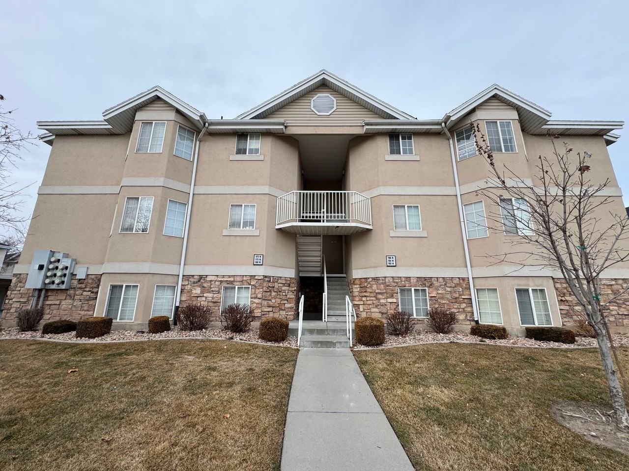 1166 W 1330 S - Photo 2 of 30