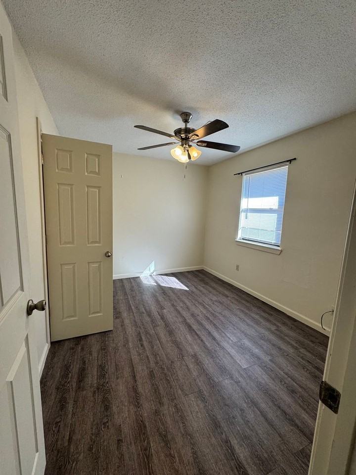Countryside Estates - Photo 7 of 9