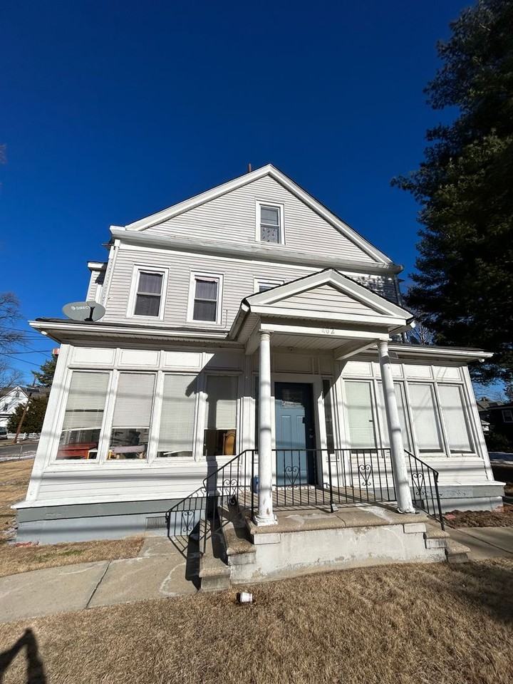 402 Cinnaminson Ave - Photo 5 of 25