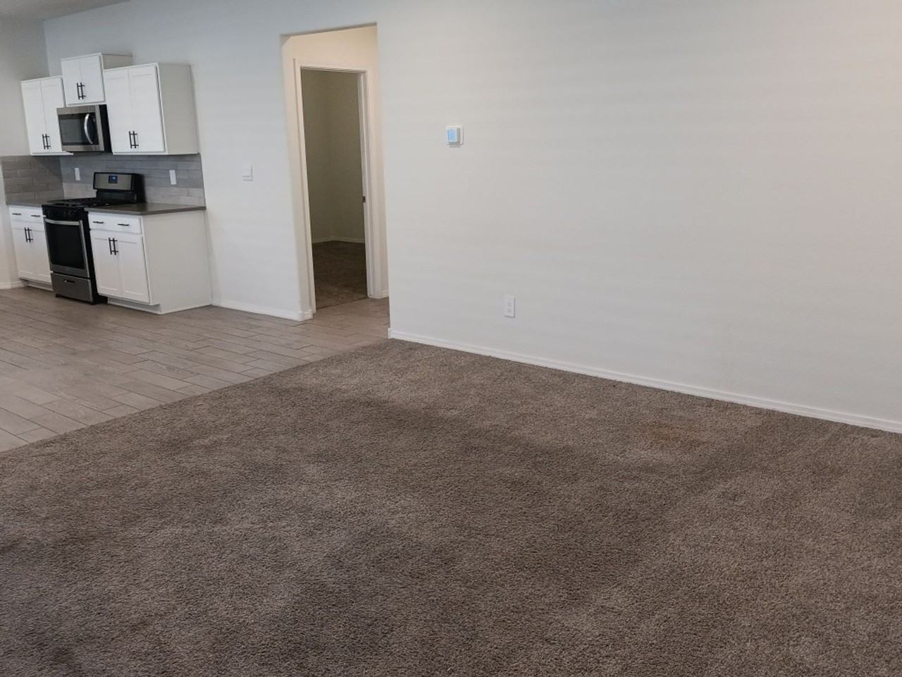 896 Tazanita Loop Se - Photo 3 of 15