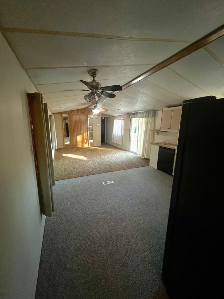 2625 Corvilla Dr - Photo 2 of 11