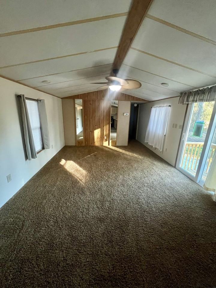 2625 Corvilla Dr - Photo 3 of 11