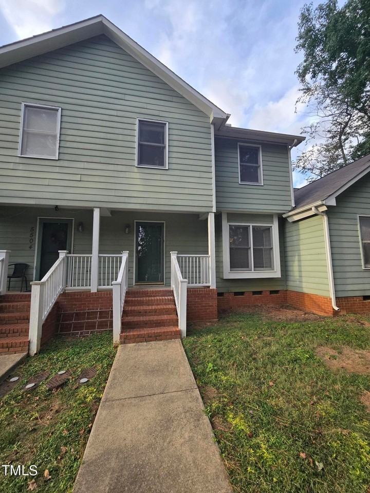 5502 Supreme Dr - Photo 3 of 40