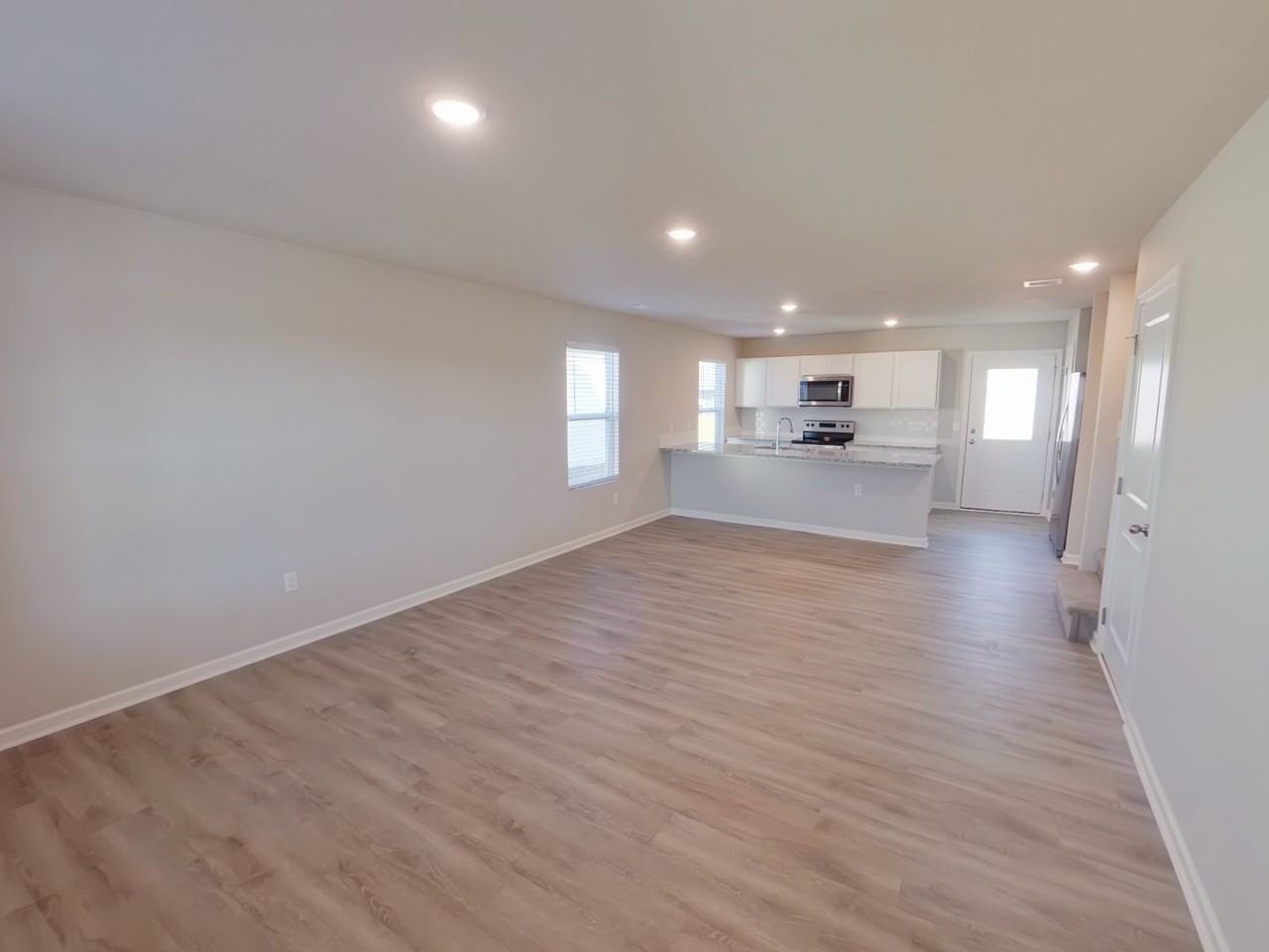 2742 S Cypress St - Photo 2 of 21