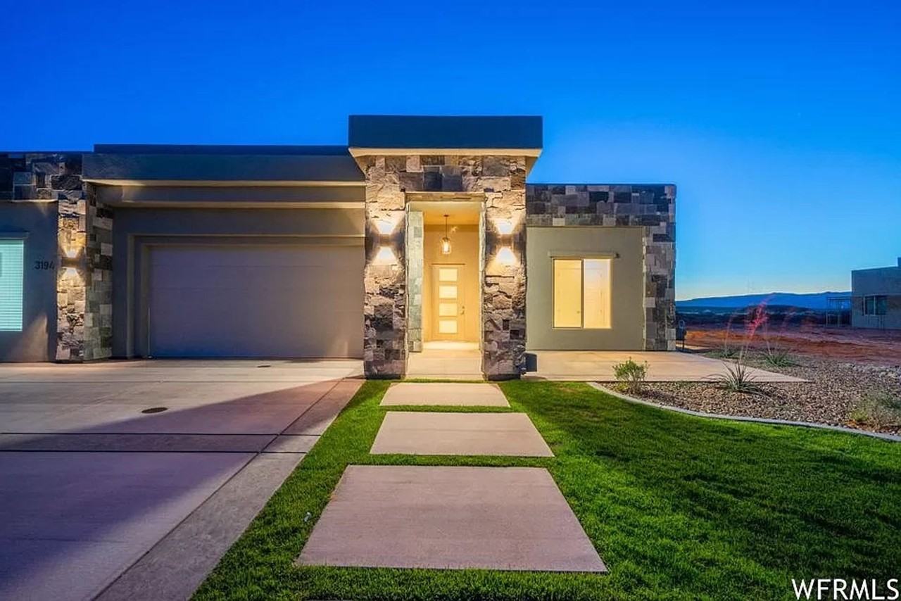 3194 S Hideaway Pl - Photo 4 of 50