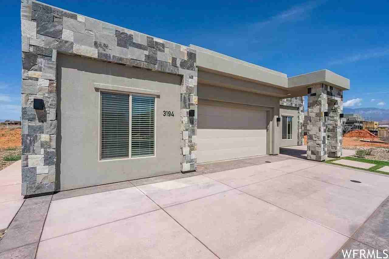 3194 S Hideaway Pl - Photo 7 of 50