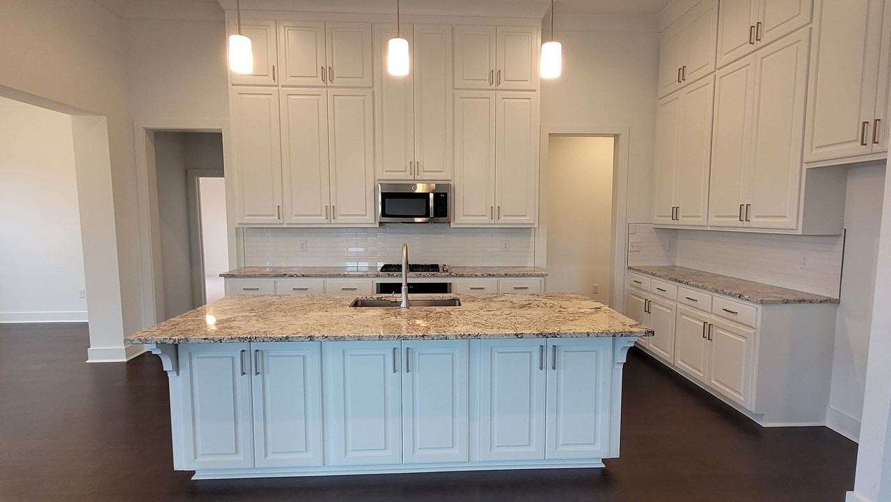 10130 Oak Colony Dr - Photo 3 of 13