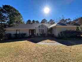 10220 Stonehedge Dr - Photo 1 of 1