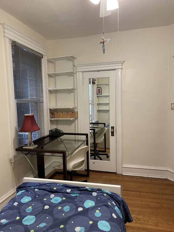 4646 Hazel Avenue - Photo 3 of 13