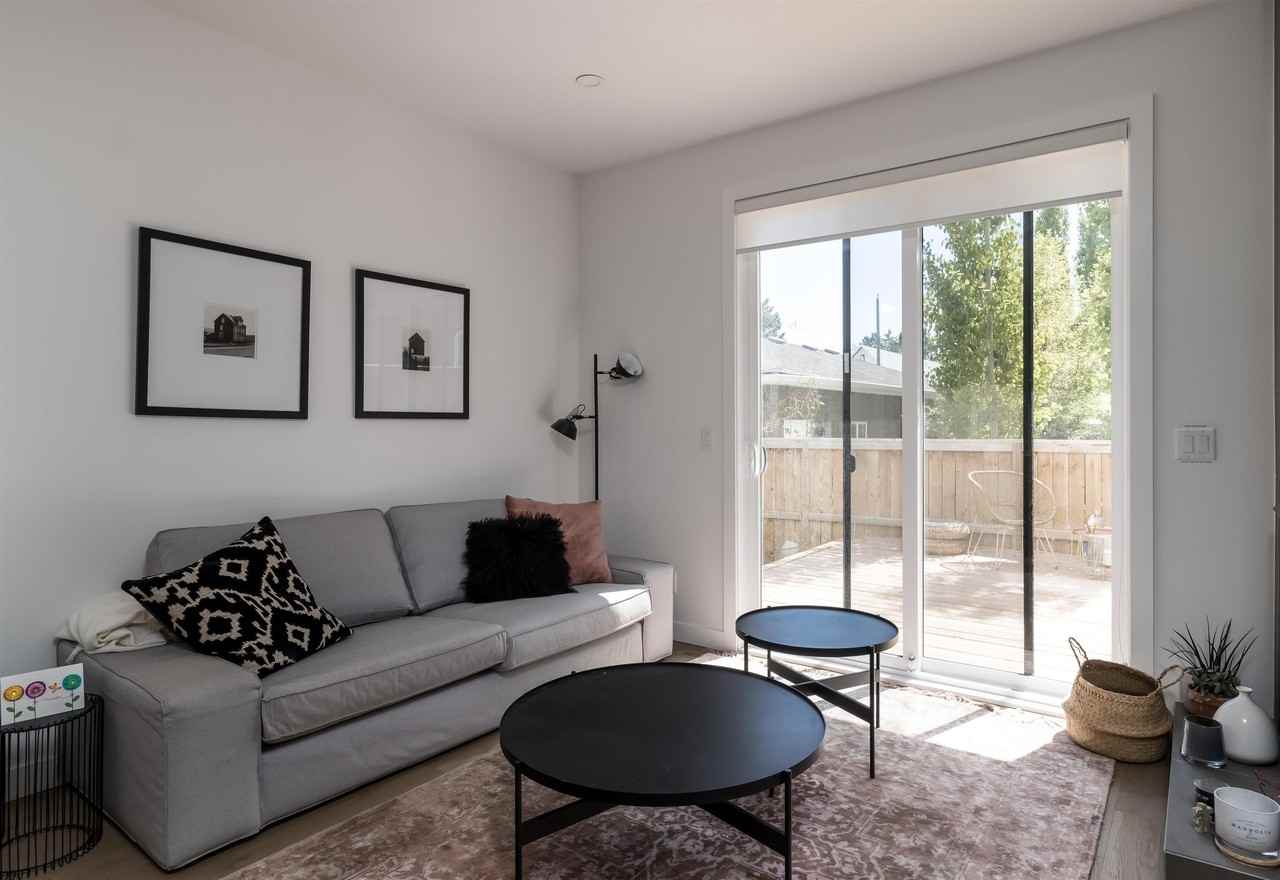 2613 26 Ave Sw #NA - Photo 3 of 29