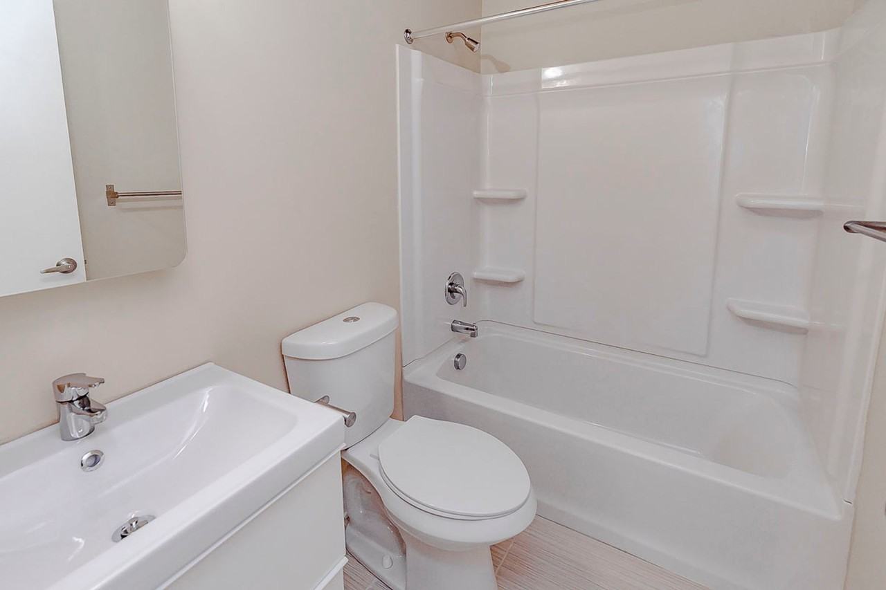 13th St. - Photo 6 of 11