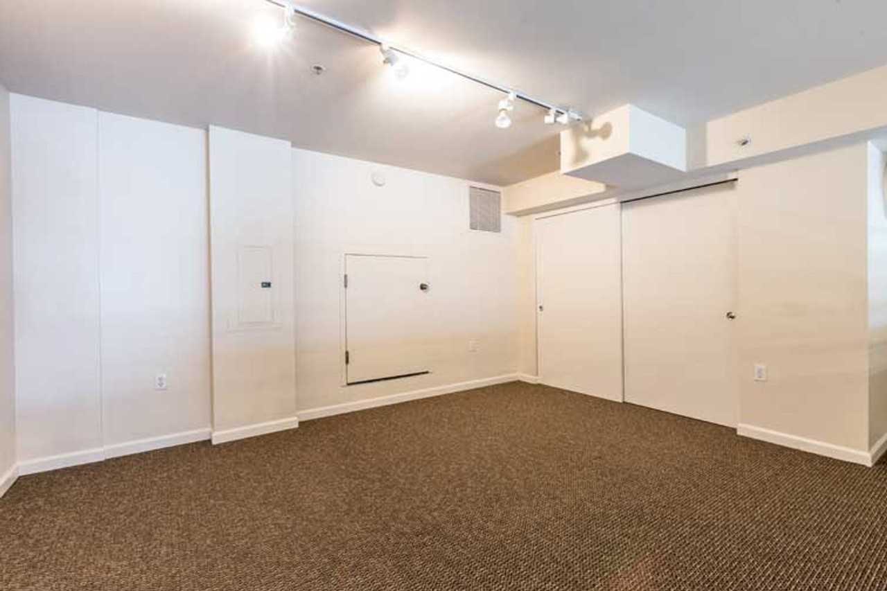 BARCELONA APARTMENTS (MCM08) - Photo 4 of 50