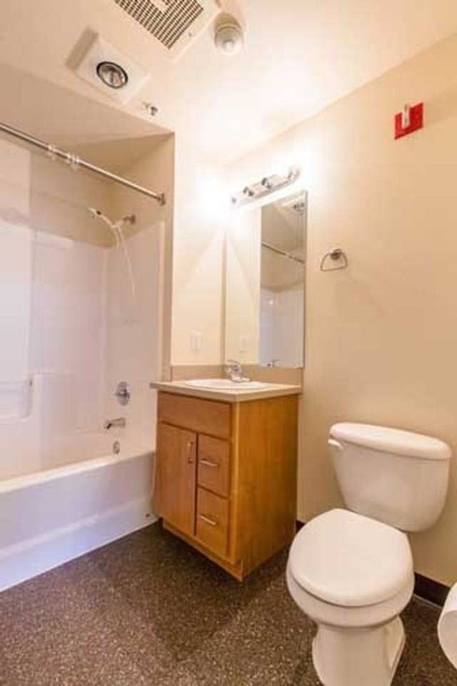 BARCELONA APARTMENTS (MCM08) - Photo 7 of 50