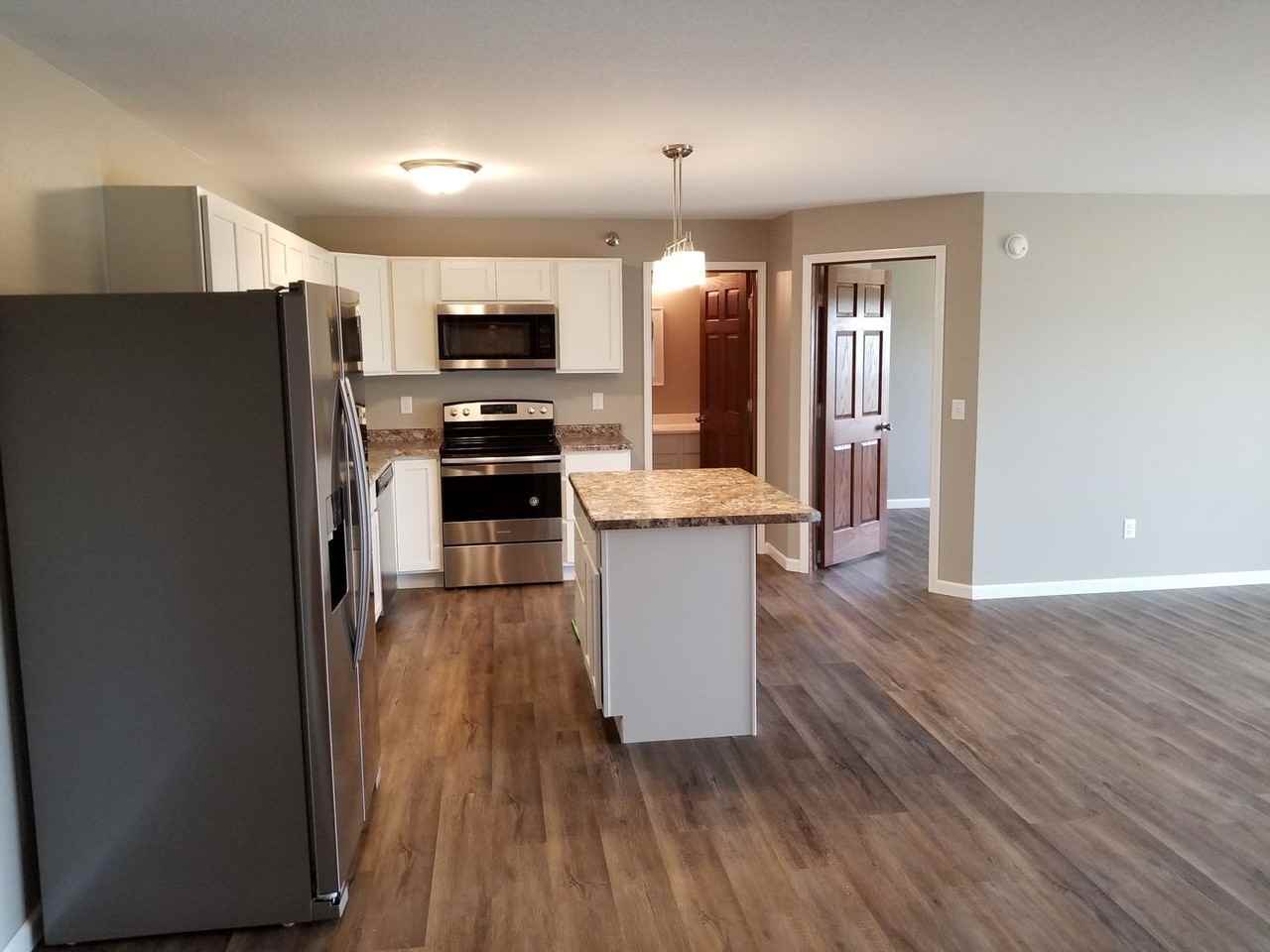 The Overlook Apartments - Photo 6 of 21