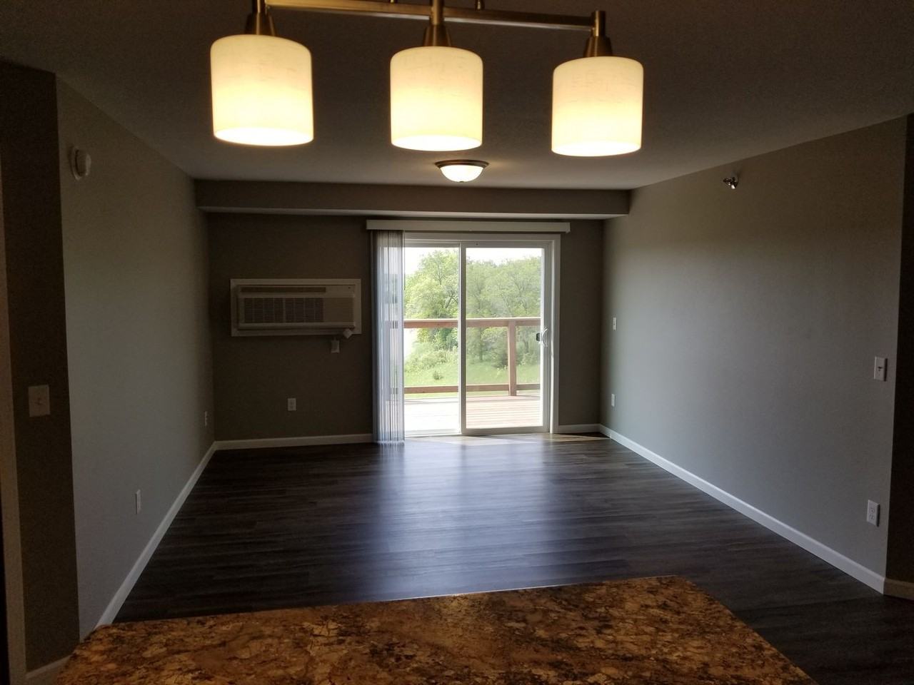 The Overlook Apartments - Photo 7 of 21