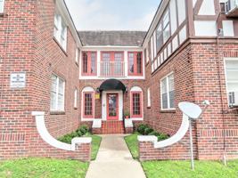 featured image of 3920 Fannin St