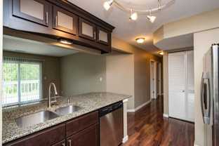1000 Oakcrest Street - Photo 1 of 1