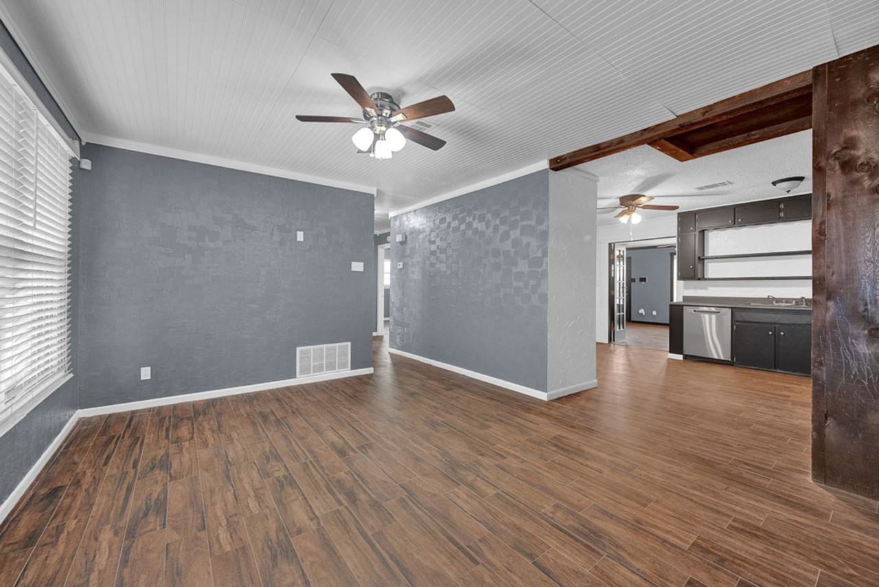 2918 S Dallas St - Photo 5 of 29