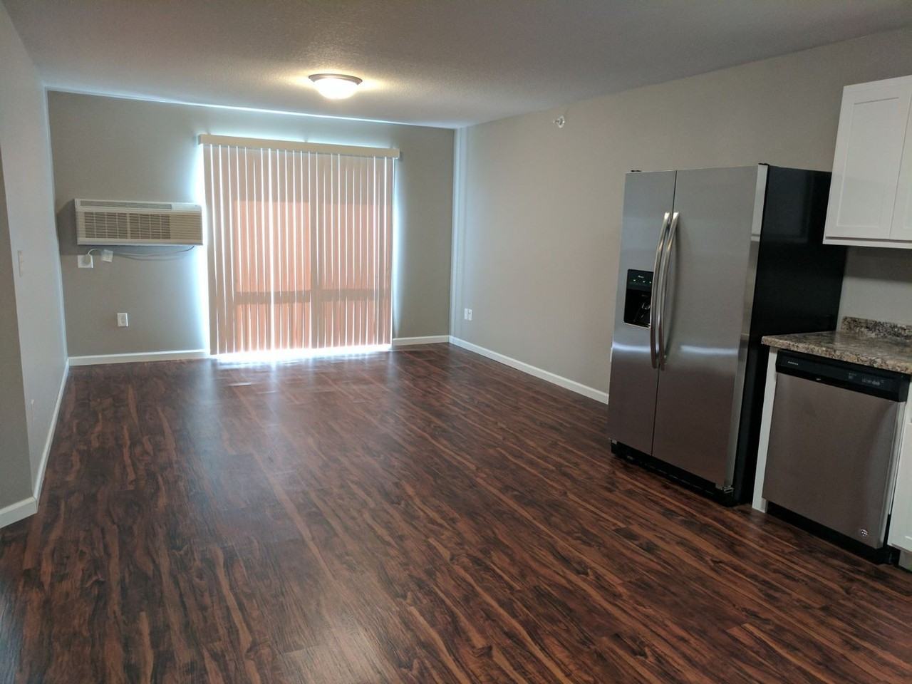 Rosewood Apartments - Photo 4 of 19