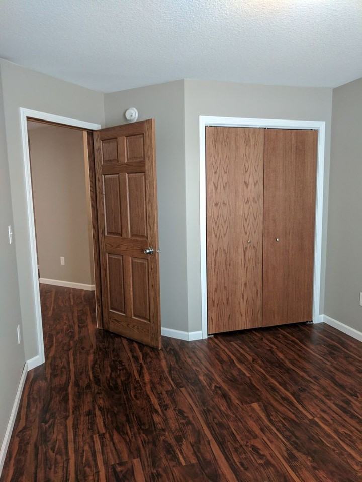 Rosewood Apartments - Photo 7 of 19