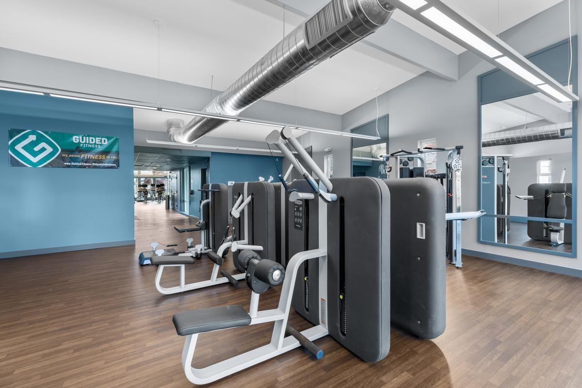 14111 Se 6th St - Photo 7 of 32