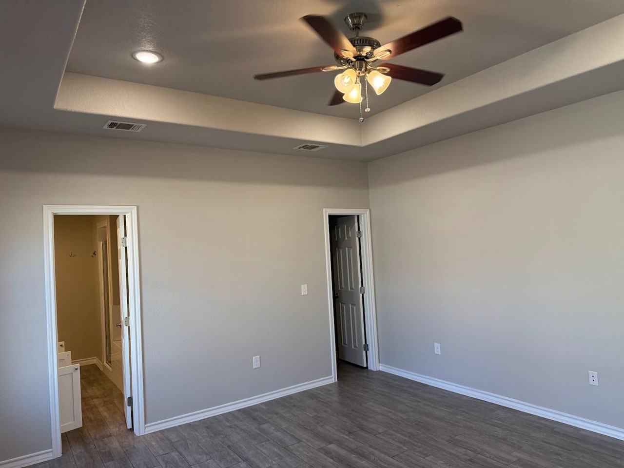 1636 Navajo Trl - Photo 7 of 12