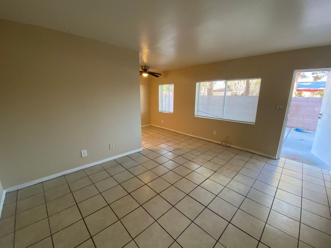 230 230 W BOSTON AVE  - 230 W BOSTON AVE #3 - Photo 6 of 9