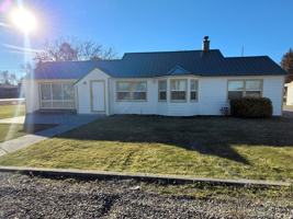 featured image of 3910 W Kennewick Ave