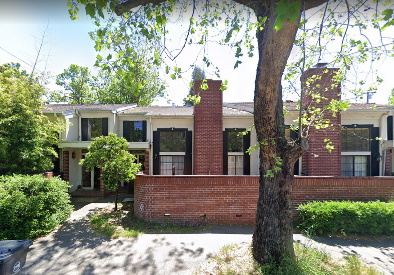 210 2nd St - Photo 2 of 43