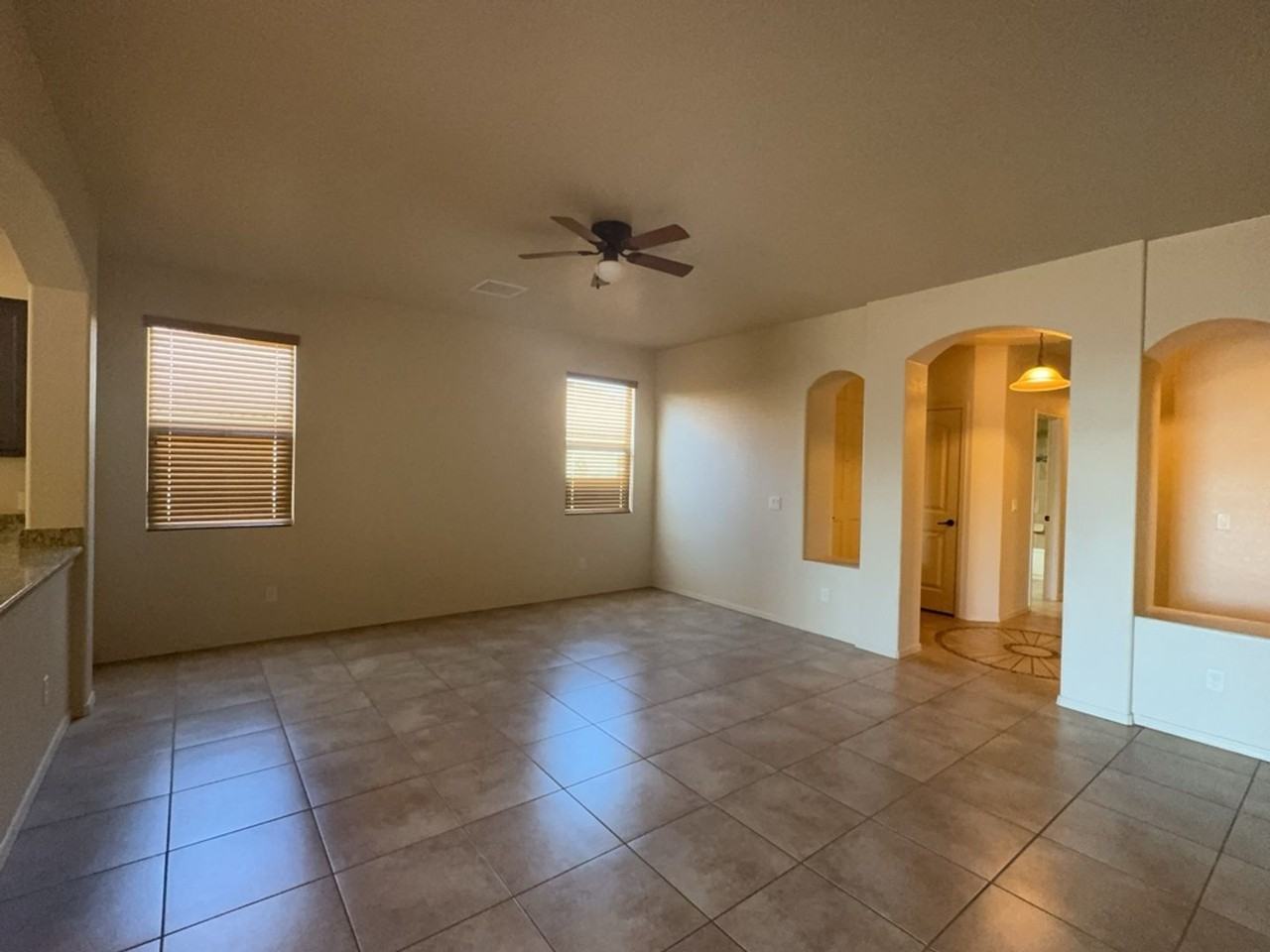 1614 Braddock Dr - Photo 3 of 23