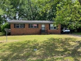 624 Bruce St - Photo 1 of 1
