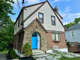 910 Kreis Ln - Photo 1 of 1