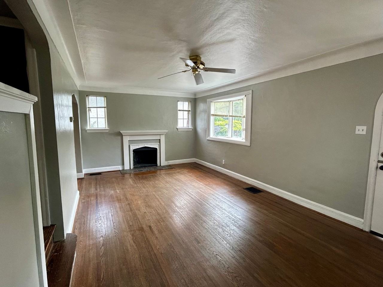 910 Kreis Ln - Photo 6 of 30