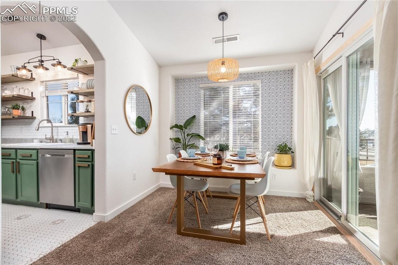 3815 Riviera Grv #204 - Photo 5 of 15